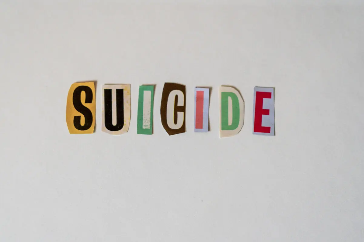 Triage scholing over suïcide preventie en vreemd gedrag